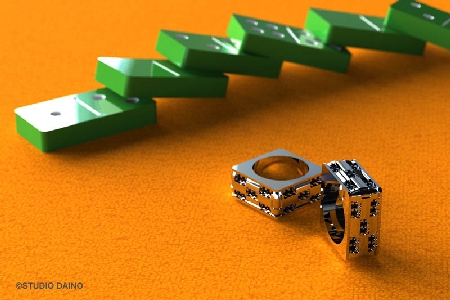 DOMINO.jpg